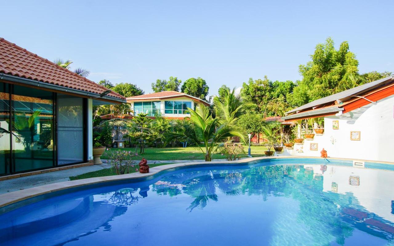Tina'S Living Paradise - Guesthouses With Private Pool بان فيه المظهر الخارجي الصورة